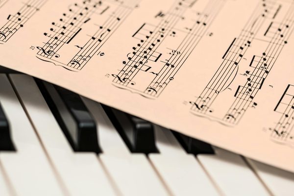 Comment trouver les meilleures leçons de piano à Marseille ?